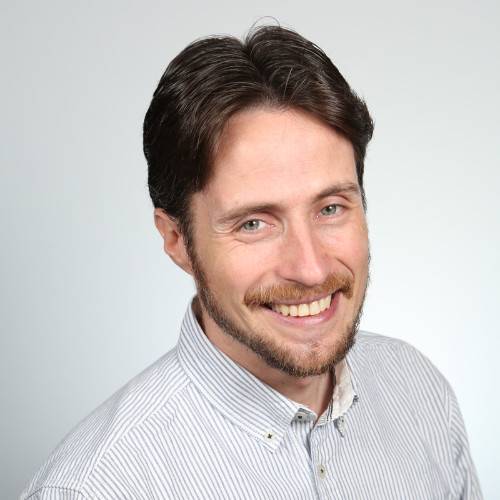 Cesar Hassen – Bey